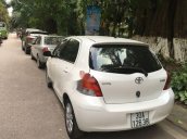 Bán ô tô Toyota Yaris sản xuất năm 2010, màu trắng, giá tốt