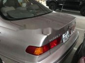 Bán Toyota Camry đời 2002, màu bạc số sàn