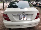 Bán xe Mercedes C200 năm sản xuất 2011, màu trắng chính chủ, giá 725tr