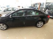 Bán xe Chevrolet Cruze sản xuất 2018, màu đen, 589tr