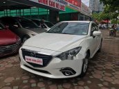 Bán Mazda 3 đời 2016, màu trắng