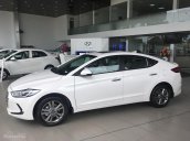 Bán Hyundai Elantra 2.0 AT, có sẵn, hỗ trợ vay đến 90%, với quà tặng cực hấp dẫn