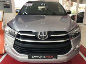 Bán xe Toyota Innova sản xuất 2018, màu bạc