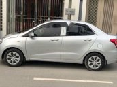 Bán Hyundai Grand i10 đời 2016, màu bạc