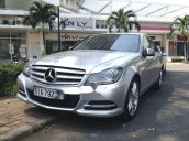 Bán xe Mercedes C200 năm sản xuất 2014, màu bạc