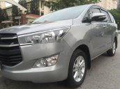 Chính chủ bán ô tô Toyota Innova 2.0E sản xuất 2017, màu bạc