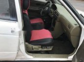 Cần bán Nissan Sunny năm 1993, màu trắng 