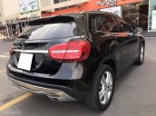 Bán Mercedes GLA200 sản xuất 2015 màu xanh đen, nội thất kem, biển Hà Nội