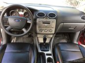 Cần bán Ford Focus 1.8 sản xuất năm 2011, màu đỏ