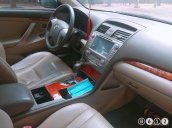 Cần bán xe Toyota Camry 2.4G năm 2010, màu đen