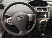 Chính chủ bán Toyota Yaris 1.3 đời 2011, màu bạc, nhập khẩu