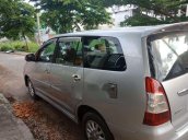 Cần bán lại xe Toyota Innova 2.0E đời 2013 