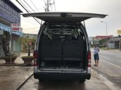 Cần bán gấp Toyota Hiace năm sản xuất 2014, nhập khẩu nguyên chiếc