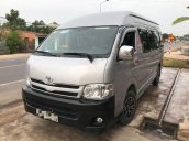 Cần bán gấp Toyota Hiace năm sản xuất 2014, nhập khẩu nguyên chiếc