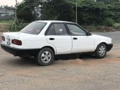 Cần bán Nissan Sunny năm 1993, màu trắng 