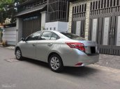 Cần bán xe Toyota Vios E 2016 số sàn màu bạc