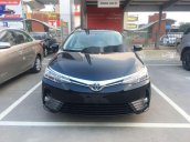 Cần bán xe Toyota Corolla sản xuất năm 2018 số tự động, giá tốt