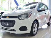 Bán xe Chevrolet Spark Duo màu trắng, trả trước tối thiểu 60 triệu nhận xe ngay, LH: 0945 307 489 Huyền