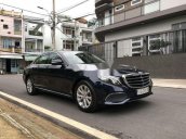 Cần bán lại xe cũ Mercedes E200 đời 2017, màu đen