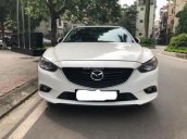 Cần bán Mazda 6 2.0 năm sản xuất 2015, màu trắng