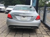 Bán ô tô Mercedes C300AMG sx 2017, chỉ 500 triệu là nhận xe