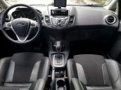 Bán xe Ford Fiesta năm sản xuất 2015, màu trắng 