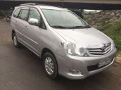 Bán Toyota Innova đời 2011, màu bạc