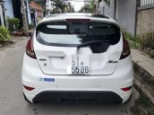 Bán xe Ford Fiesta năm sản xuất 2015, màu trắng 