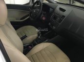 Bán Kia Cerato 1.6 SMT 2018, màu trắng