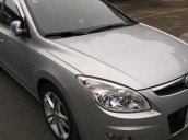 Cần bán gấp Hyundai i30 CW 1.6 AT đời 2009, màu bạc, nhập khẩu