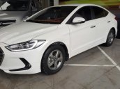 Bán Hyundai Elantra GLS 1.6MT màu trắng, số sàn, sản xuất cuối 2016, biển Sài Gòn lăn bánh 16.000km