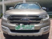 Bán Ford Everest 2.2L 4x2 AT đời 2017, màu vàng cát