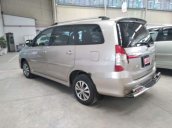 Bán xe Toyota Innova V 2015, số tự động, xe gia đình 