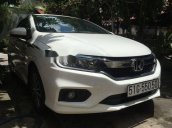 Cần bán gấp Honda City năm sản xuất 2018, màu trắng