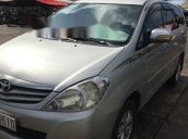 Cần bán gấp Toyota Innova J 2008, màu bạc, giá tốt 