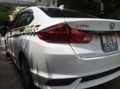 Cần bán gấp Honda City năm sản xuất 2018, màu trắng