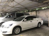 Bán Nissan Teana đời 2010, màu trắng