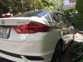 Cần bán gấp Honda City năm sản xuất 2018, màu trắng