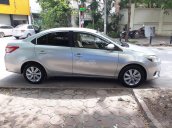 Cần bán gấp Toyota Vios E 2015, màu bạc còn mới