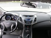 Bán xe Hyundai Elantra 1.6AT sản xuất 2014, màu trắng