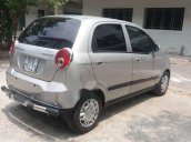 Cần bán Chevrolet Spark sản xuất 2013, màu bạc xe gia đình