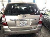 Bán xe Toyota Innova 2.0E 2012 màu nâu