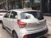 Bán Hyundai Grand i10 năm 2018, màu bạc