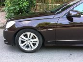 Cần bán xe Mercedes E250 sản xuất 2010, màu nâu