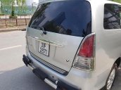 Bán xe Toyota Innova V đời 2010, màu bạc