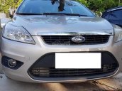 Bán Ford Focus 1.8MT Ghia 2010, màu vàng còn mới