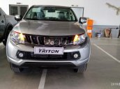 Bán Mitsubishi Triton 4x2 MT 2018, màu bạc tại Quảng Bình, hỗ trợ trả góp 70% xe - Liên hệ 0911.821.514