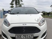 Cần bán Ford Fiesta Titanium 1.5 AT sản xuất năm 2014, màu trắng chính chủ