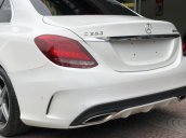 Bán ô tô Mercedes C250 AMG sản xuất 2015, màu trắng