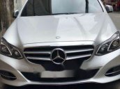 Cần bán gấp Mercedes E250 sản xuất 2014, màu trắng, nhập khẩu chính chủ